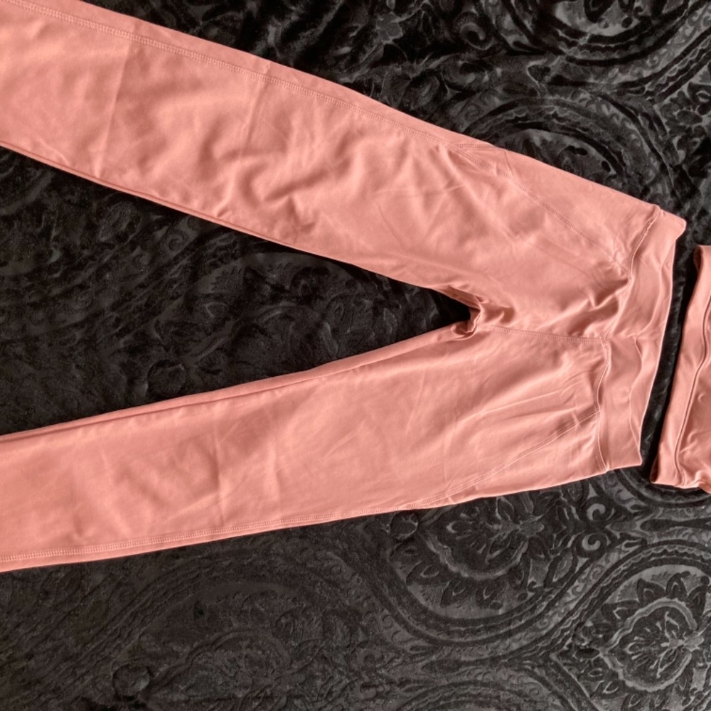 Pink workout set - Picture 4 of 5